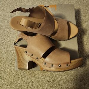 Kork-Ease Brown Leather Wedges